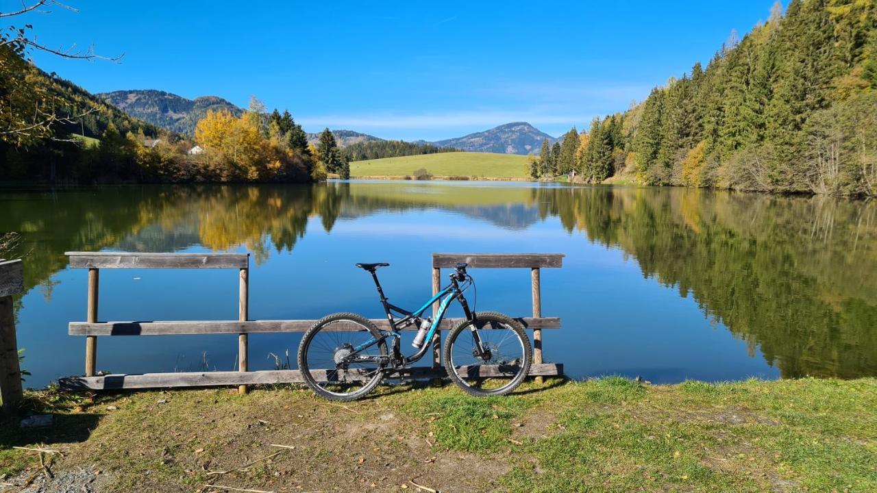 Hotel Gasthof Seeblick Zeutschach Esterno foto