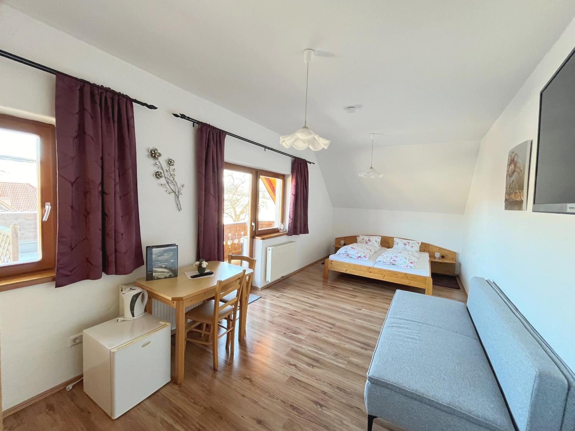 Hotel Gasthof Seeblick Zeutschach Esterno foto