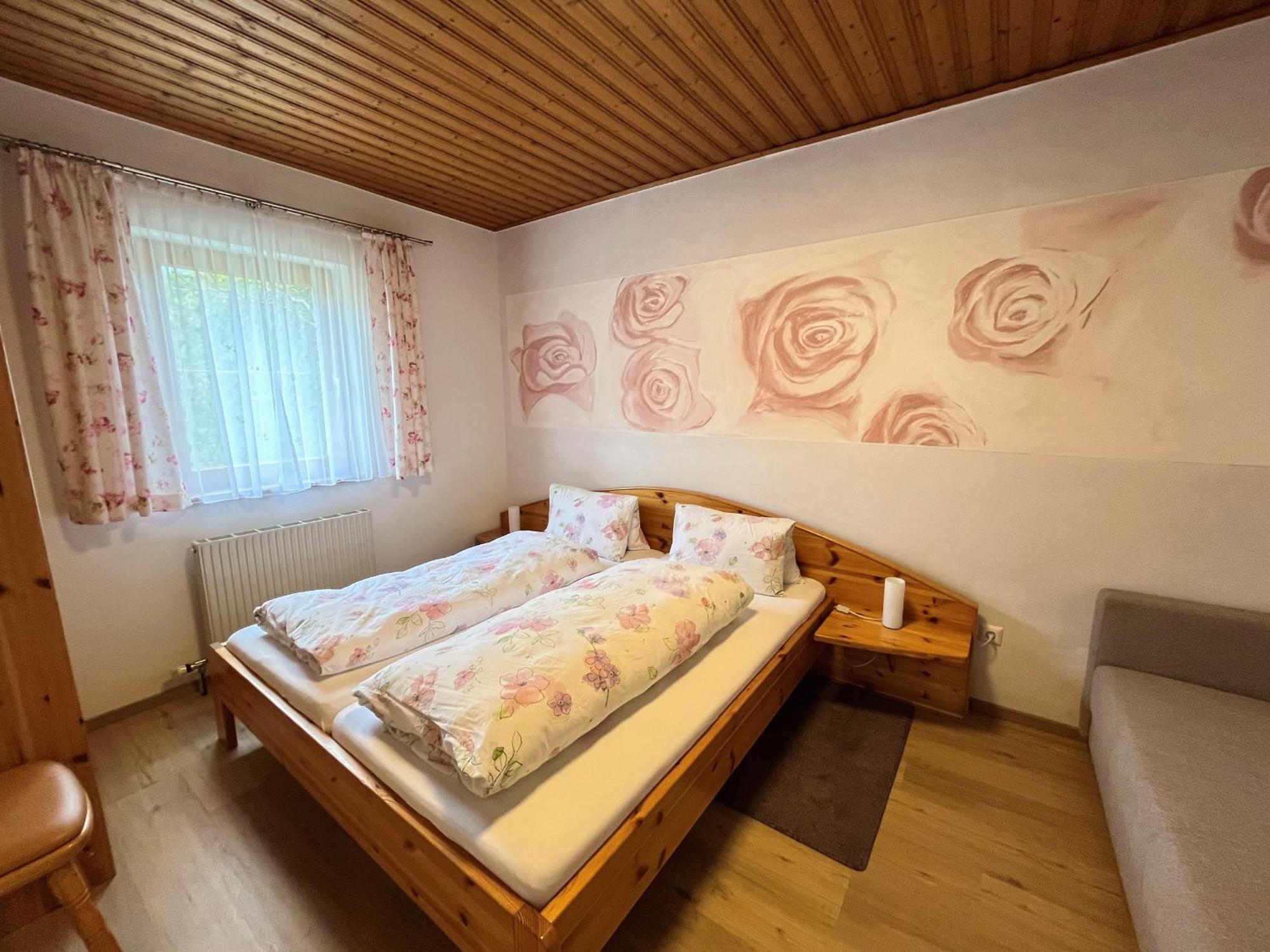 Hotel Gasthof Seeblick Zeutschach Esterno foto