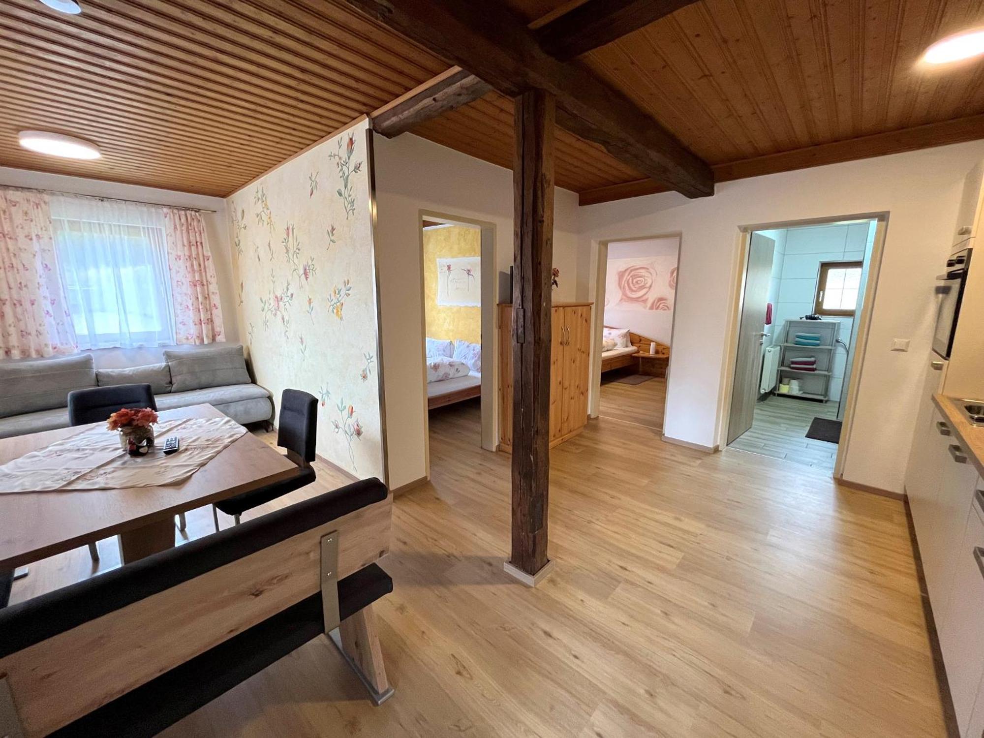 Hotel Gasthof Seeblick Zeutschach Esterno foto